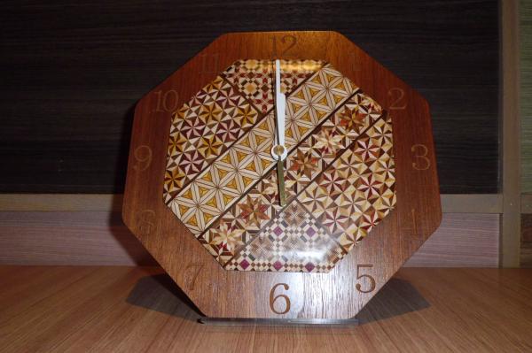 月の宿 紗ら　おすすめ寄木時計